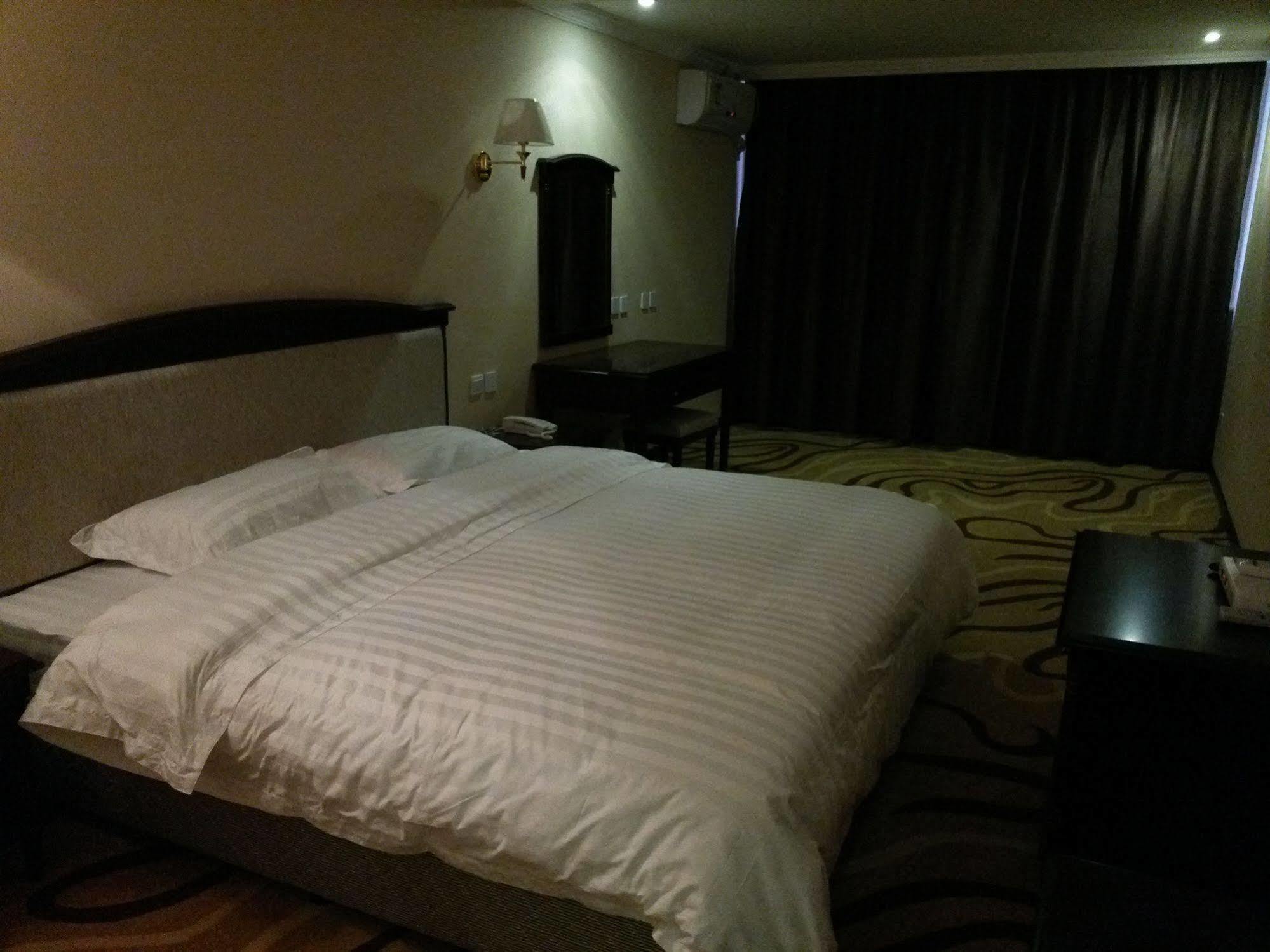Chengdu Airport Ruijia Hotel 외부 사진